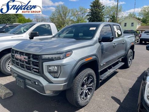 Used 2023 GMC Canyon AT4 w/ Technology Package AWD/4WD image 1