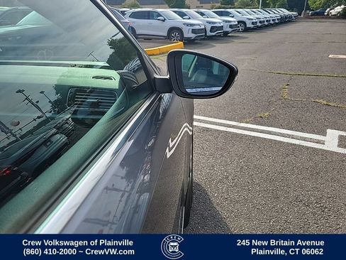 Used 2016 Volkswagen Passat 1.8T SE FWD image 34