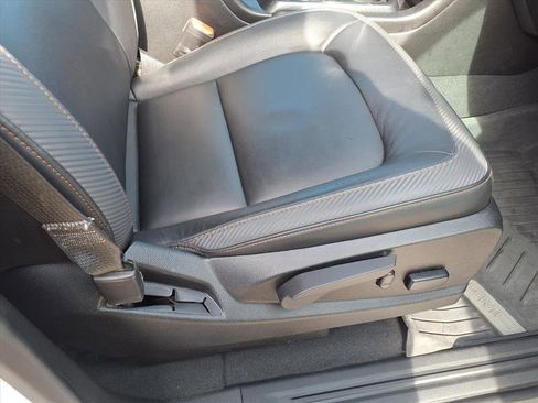 Used 2022 GMC Canyon AT4 image 26