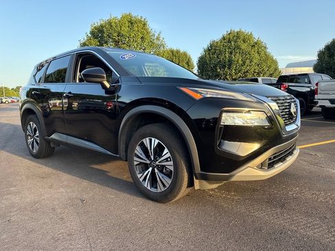 Used 2023 Nissan Rogue SV AWD/4WD image 10
