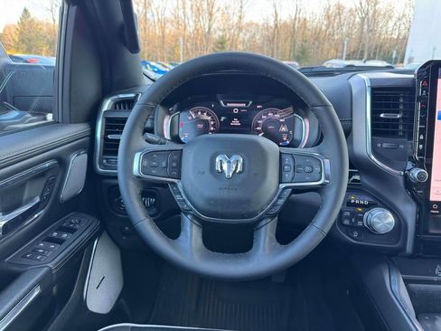 Used 2025 RAM 1500 Laramie w/ Night Edition image 22