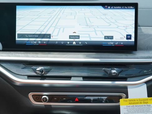 New 2026 BMW X7 xDrive40i w/ M Sport Package image 13