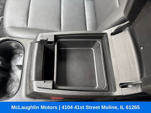 Used 2025 Chevrolet Colorado LT w/ LT Convenience Package image 25