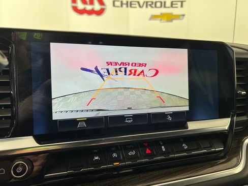 Used 2025 Chevrolet Silverado 1500 LT AWD/4WD image 20