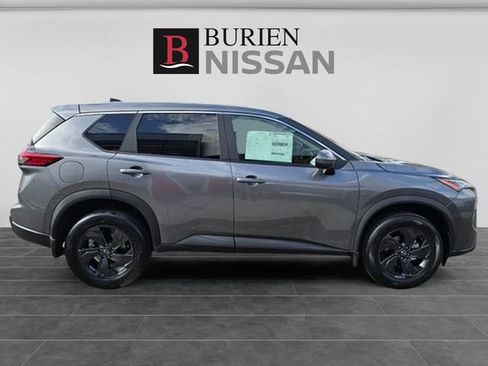 New 2026 Nissan Rogue SV AWD/4WD image 4