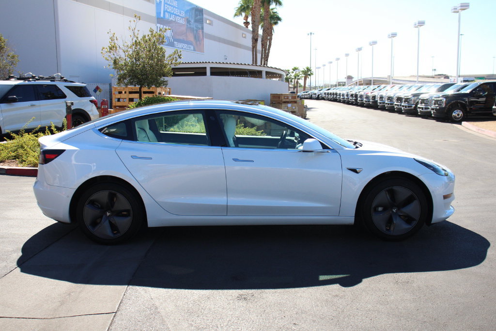 Used 2019 Tesla Model 3 Standard Range Plus RWD image 10