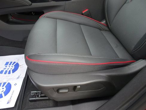 Used 2023 Buick Envision Essence w/ Sport Touring Package FWD image 9