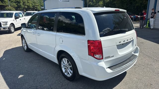 Used 2019 Dodge Grand Caravan SXT FWD image 3