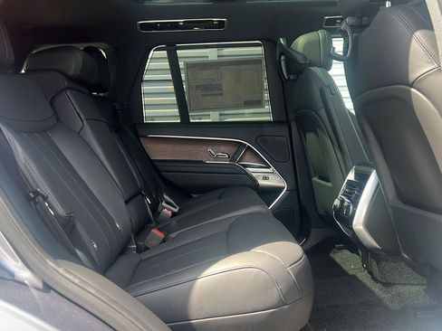 New 2026 Land Rover Range Rover SE AWD/4WD image 26