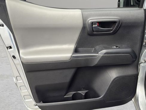 Used 2023 Toyota Tacoma SR image 13