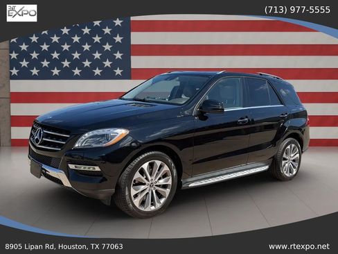 Used 2015 Mercedes-Benz ML 350 ML 350 Sport Utility 4D image 4