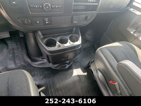 Used 2025 GMC Savana 2500 w/ Driver Convenience Package RWD image 17