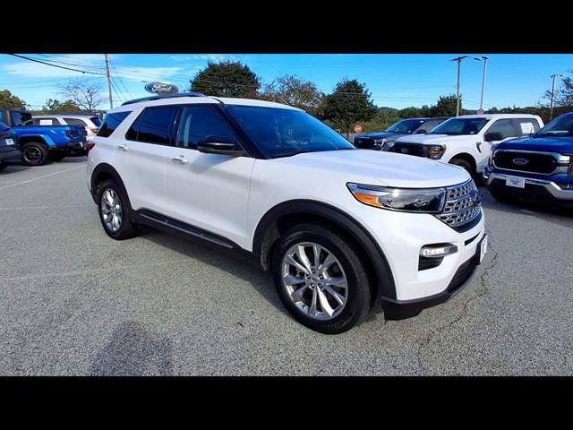 Certified 2021 Ford Explorer Limited w/ Equipment Group 301A AWD/4WD image 2
