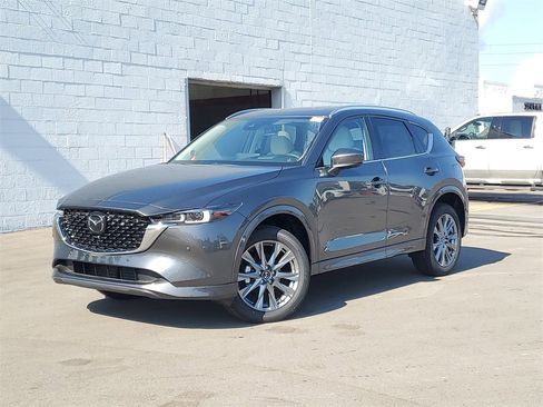 New 2025 MAZDA CX-5 AWD 2.5 S w/ Premium Plus Pkg image 32
