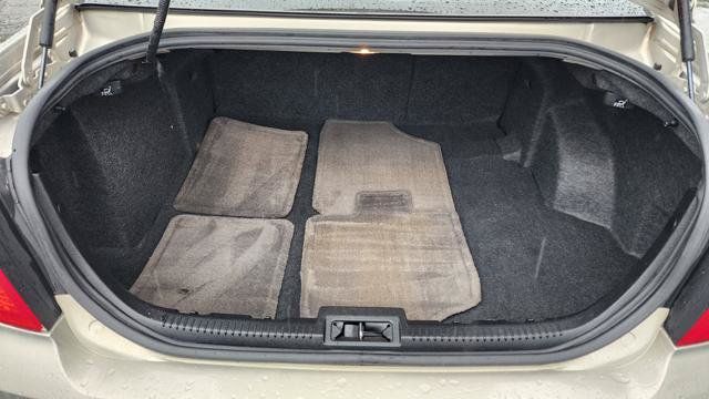 Used 2010 Ford Fusion SE FWD image 20