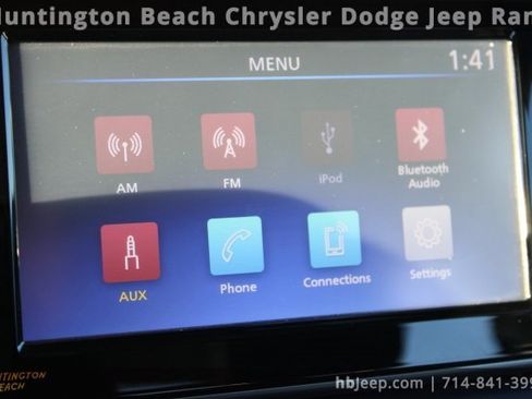 Used 2023 Nissan Versa SV image 21