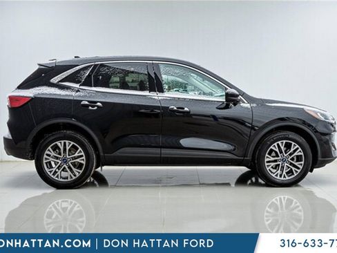 Used 2022 Ford Escape SEL image 36