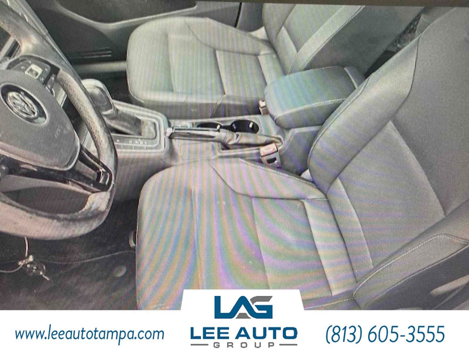 Used 2016 Volkswagen Golf SE FWD image 4