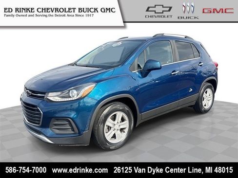 Certified 2020 Chevrolet Trax LT w/ LT Convenience Package FWD image 1