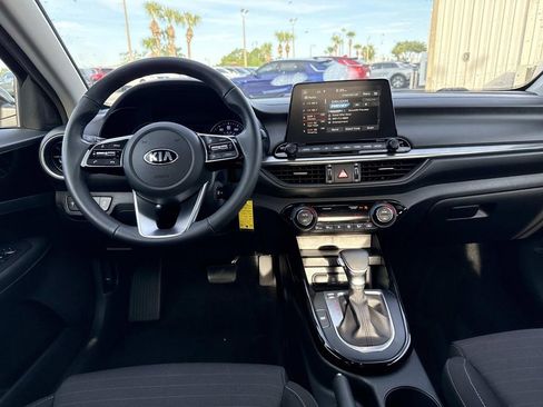 Used 2019 Kia Forte S w/ S Premium Package image 12
