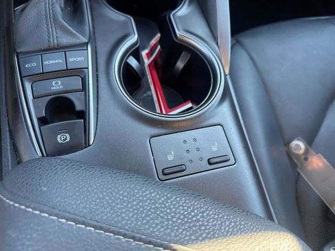 Used 2024 Toyota Camry XSE image 7