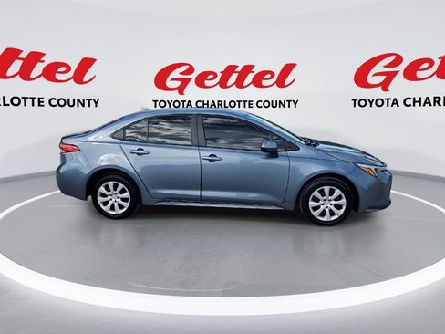 Certified 2023 Toyota Corolla LE image 9