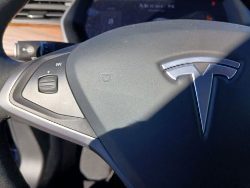 Used 2020 Tesla Model S Long Range image 28