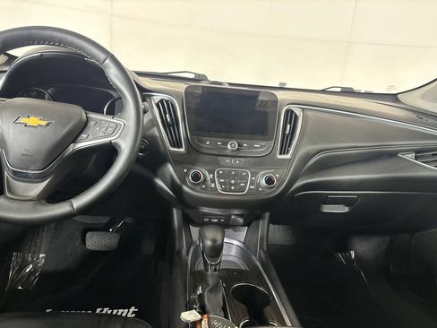 Used 2024 Chevrolet Malibu LT FWD image 22
