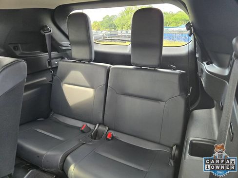 Used 2025 Mitsubishi Outlander SE FWD image 44