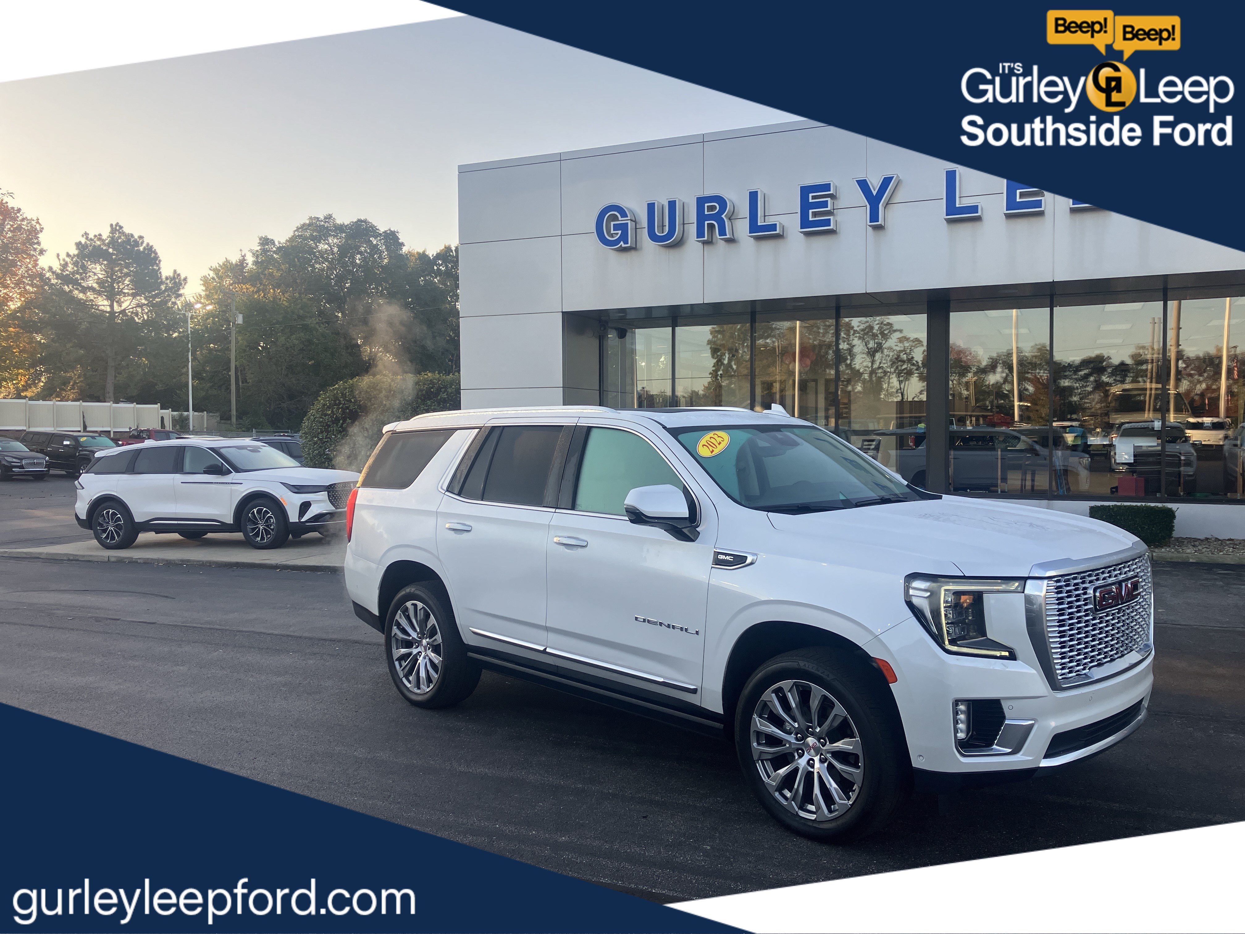 Used 2023 GMC Yukon Denali w/ Advanced Technology Package AWD/4WD image 1