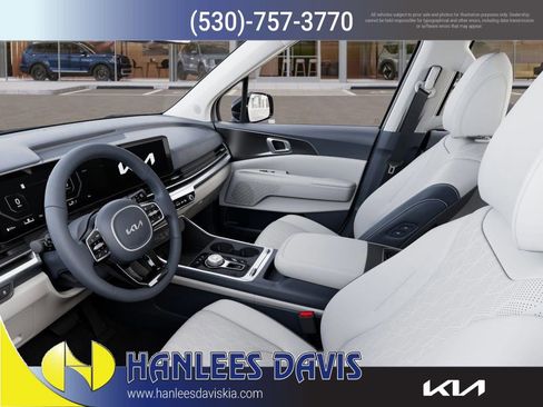 New 2025 Kia Carnival SX FWD image 17