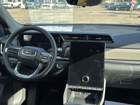 New 2026 GMC Terrain Elevation w/ Technology Package II FWD image 22