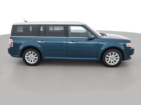 Used 2011 Ford Flex SEL w/ Rapid Spec Order Code image 4