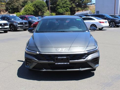 New 2026 Hyundai Elantra Sport FWD image 4