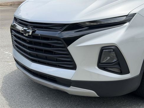 Used 2021 Chevrolet Blazer LT w/ Sound & Technology Package FWD image 38
