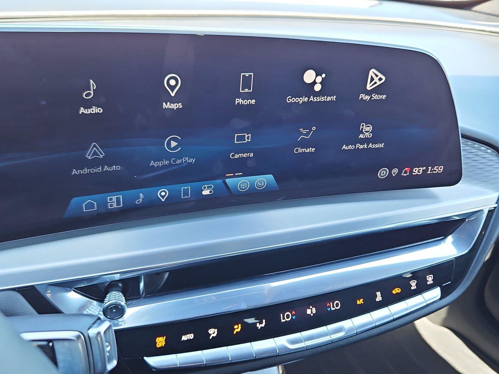 Certified 2024 Cadillac Lyriq Luxury AWD/4WD image 19