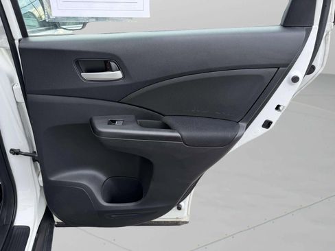 Used 2015 Honda CR-V LX image 19