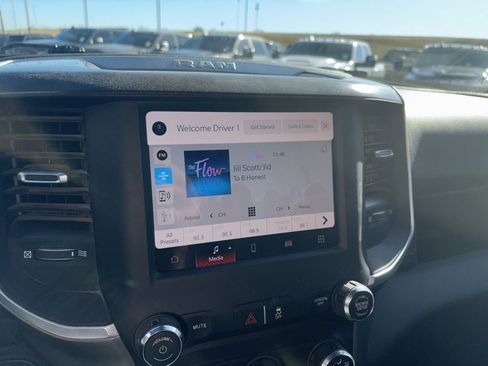 Used 2024 RAM 2500 Big Horn image 17