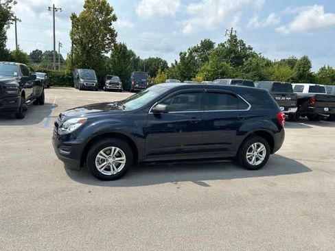 Used 2017 Chevrolet Equinox LS FWD image 14