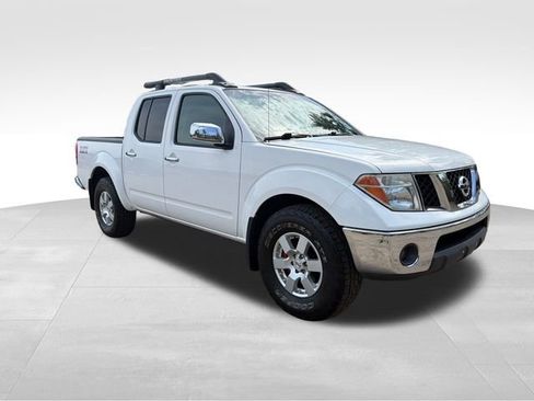Used 2007 Nissan Frontier NISMO w/ Sunroof Pkg image 1