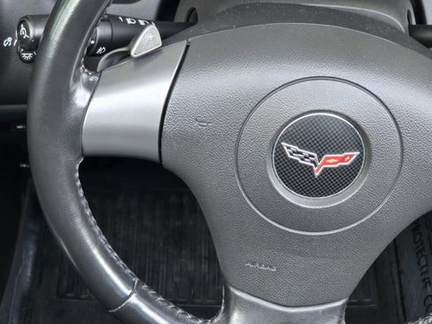 Used 2006 Chevrolet Corvette Coupe w/ Preferred Equipment Group image 16