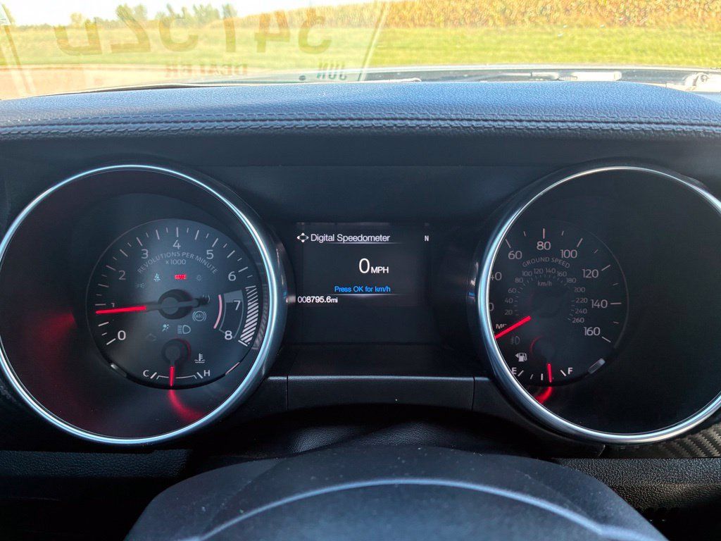 Used 2022 Ford Mustang Convertible RWD image 11