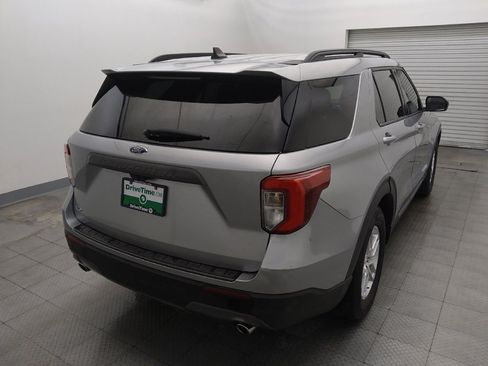Used 2021 Ford Explorer XLT w/ Equipment Group 202A RWD image 7