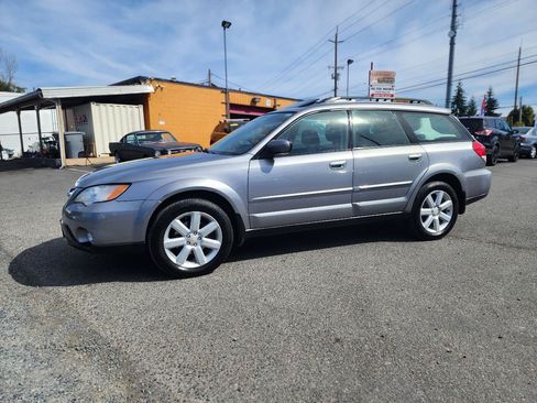 Used 2008 Subaru Outback 2.5i Limited AWD/4WD image 9