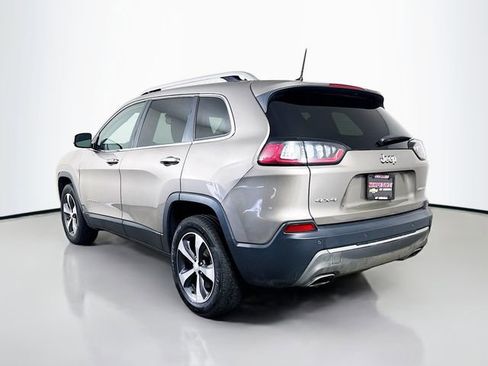 Used 2019 Jeep Cherokee Limited image 8