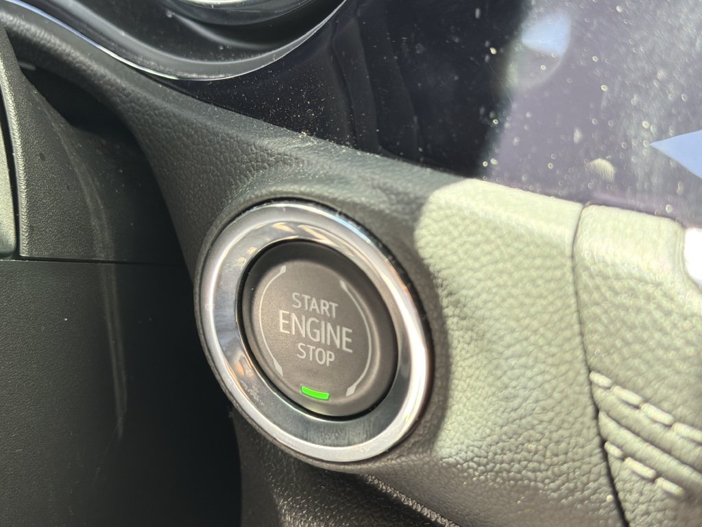 Certified 2023 Buick Encore GX Preferred w/ Cold Weather Comfort Package FWD image 27