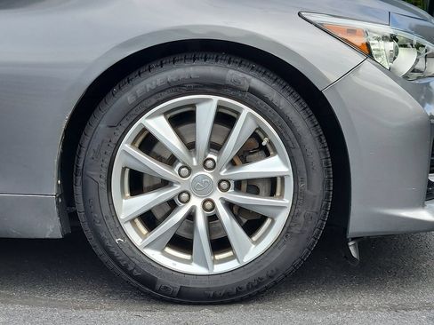 Used 2015 INFINITI Q50 AWD w/ Moonroof Package image 14
