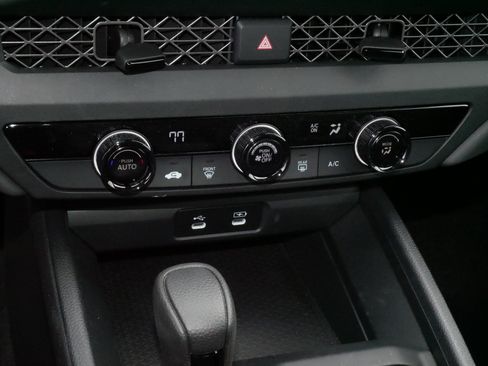 Used 2023 Honda Accord LX image 23