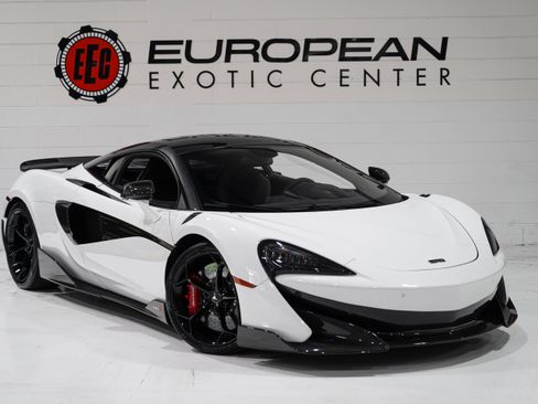 Used 2019 McLaren 600LT RWD image 1