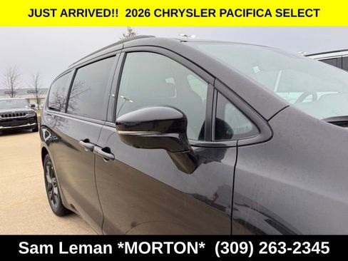 New 2026 Chrysler Pacifica Select w/ S Appearance Package image 5